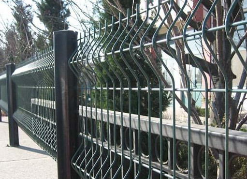 河北三角折彎護(hù)欄網(wǎng) 價格、廠家與選購指南